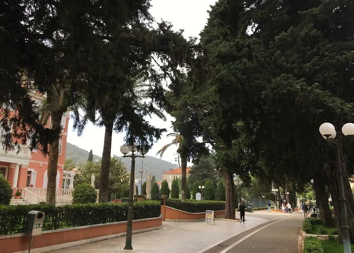 Concordia Apartment *