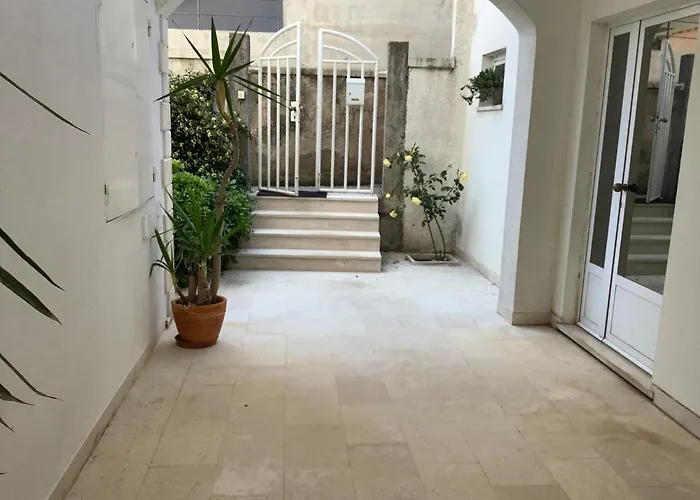 Concordia Apartment *